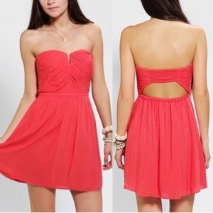 Urban Outfitters Kimchi Blue Coral Strapless Dress